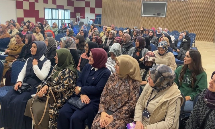 Ayrıntılar Netleşti: Sivas'ta Aile Seminerleri resmen start aldı, ilk seminerde eşitlik ve adalet ele alındı