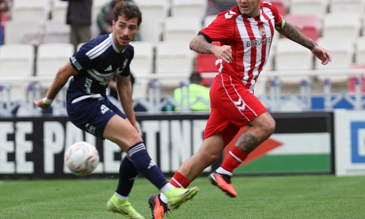 Ayrıntılar Netleşti: Sivasspor ile Sarıyer Trendyol 1. Lig'in 11. haftasında 1-1 berabere kaldı ve Merak Edile