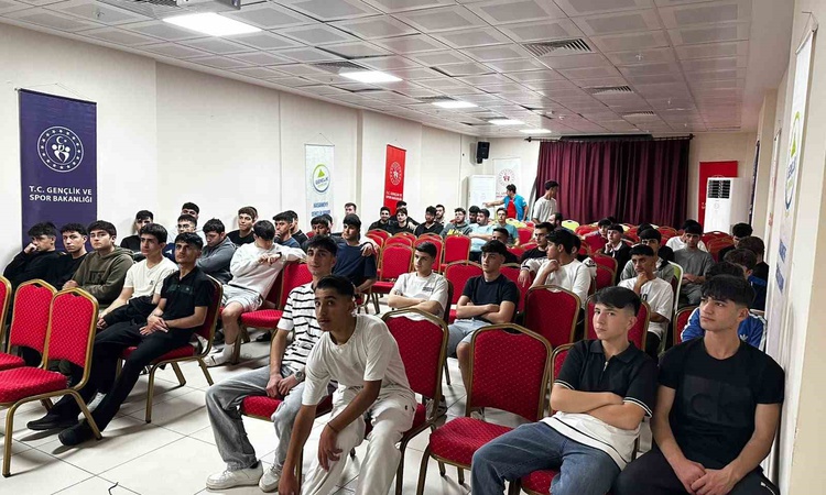 Ayrıntılar Netleşti: Solhan'dan 38 lise öğrencisi Hasankeyf Kültür Kampı'nda tarih ve kültürü tanıyacak: Geliş