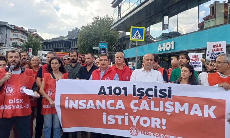 Ayrıntılar Netleşti: Sosyal-İş, A101 işçileri için eylem yaptı: Gelişmeler Takip Ediliyor