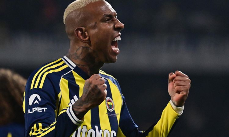 Ayrıntılar Netleşti: Talisca'dan ''Transfer olacak'' şeklindeki haberlere iki kelimelik yanıt ve Merak Edilenl