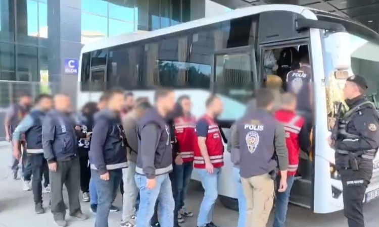 Ayrıntılar Netleşti: Tekirdağ'da yasa dışı bahis operasyonunda yakalanan 22 şüpheliden 18'i hakkında tutuklama