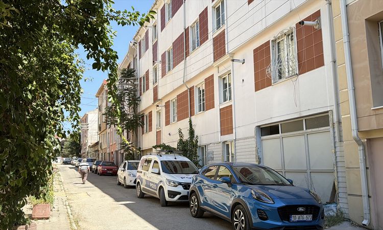 Ayrıntılar Netleşti: Tepebaşı'nda Yalnız Yaşayan Kişi Evinde Ölü Bulundu - Son Dakika Bilgileri