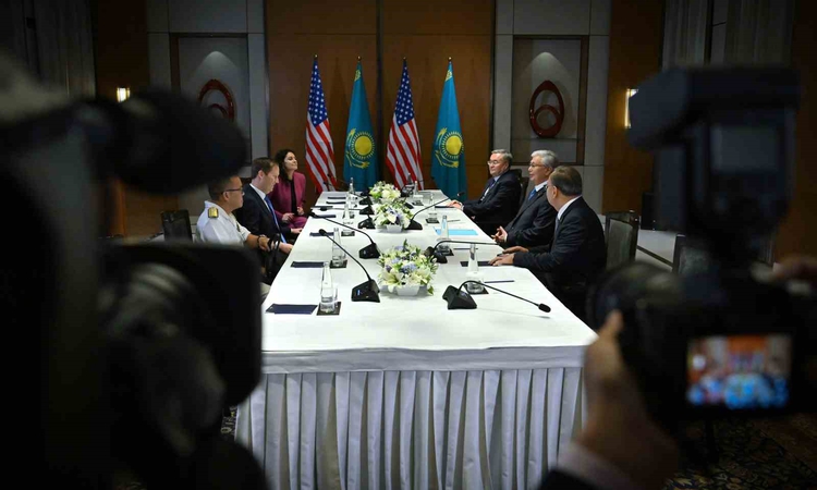 Ayrıntılar Netleşti: Tokayev, Trump’ın özel temsilcisi Gor ile görüştü: Gelişmeler Takip Ediliyor