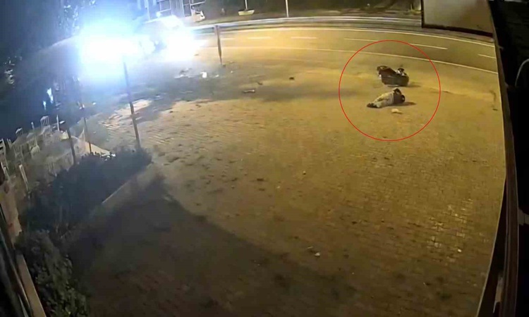 Ayrıntılar Netleşti: Trabzon Arsin'de 17 yaşındaki motosiklet sürücüsü trafik levhasına çarpıp yaralandı - Son