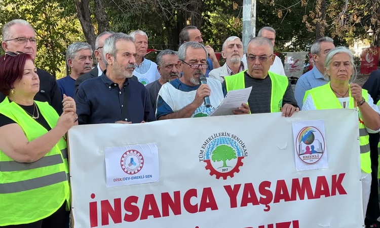 Ayrıntılar Netleşti: Tüm Emeklilerin Sendikası Muğla Şubesi seyyanen zam için eylem yaptı ve Merak Edilenler