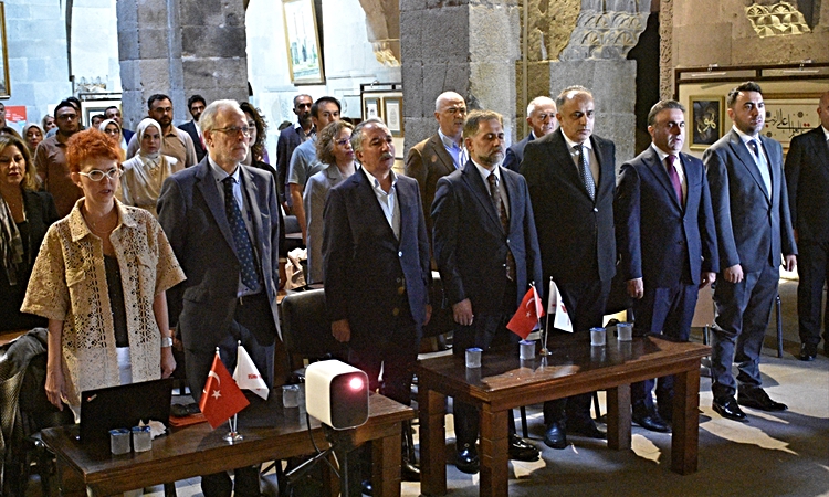 Ayrıntılar Netleşti: Türk Toraks Derneği, Erzurum'da 716 yıllık medresede solunum zirvesi düzenledi