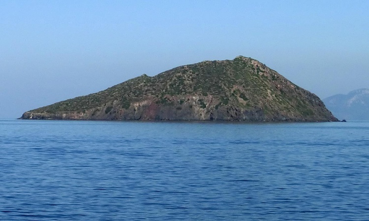 Ayrıntılar Netleşti: Türkiye'nin yanı başında satılık ada! Fiyatı şaşırttı - Son Dakika Bilgileri