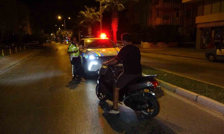 Ayrıntılar Netleşti: Uygulama yapan ekiplerden kaçtı, cezası ağır oldu: 610 bin 168 TL, 180 gün trafikten men