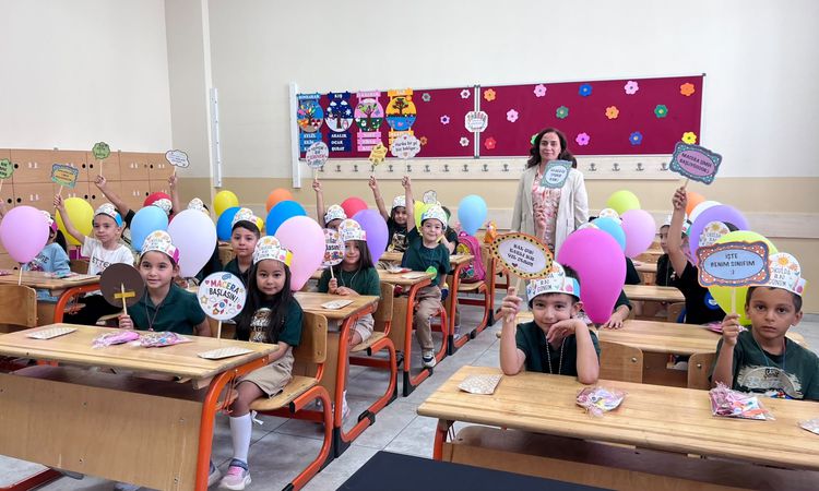 Ayrıntılar Netleşti: Uyum Eğitimleri resmen start aldı: Minik Öğrenciler Ders Başı Yaptı | İşte Tüm Ayrıntılar