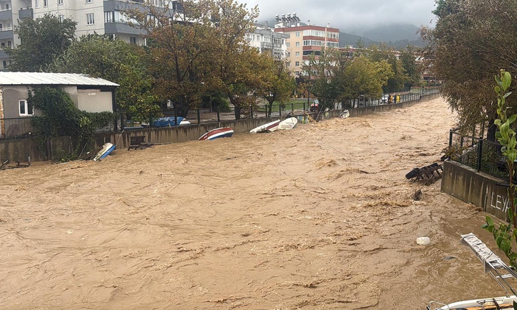 Ayrıntılar Netleşti: Yalova'da eğitime verilen ara 1 gün daha uzatıldı