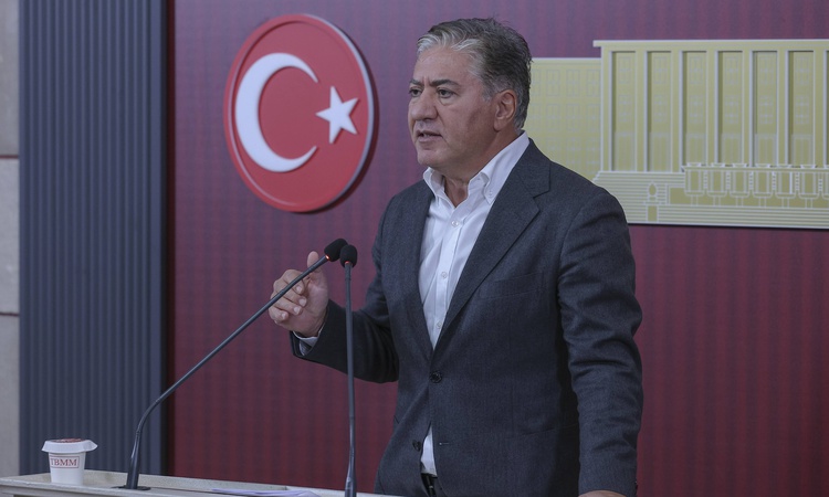 Ayrıntılar Netleşti: Yeni Partili Murat Emir, fon krizi için 1 Ekim'den itibaren Meclis araştırması istedi - S