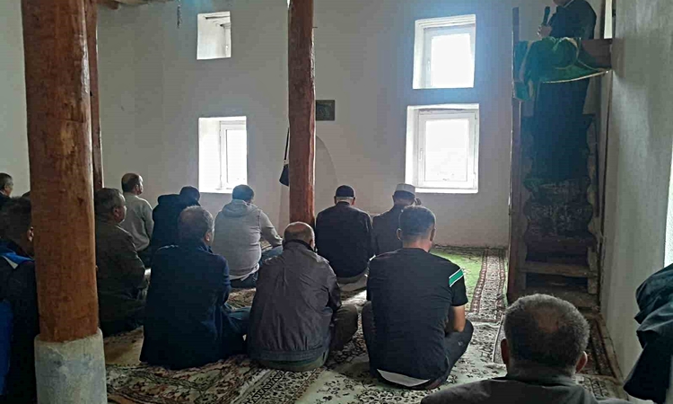 Babullu Köyü Gazi Camii’nde 50 yılın ardından Cuma namazı kılındı - Son Dakika Bilgileri