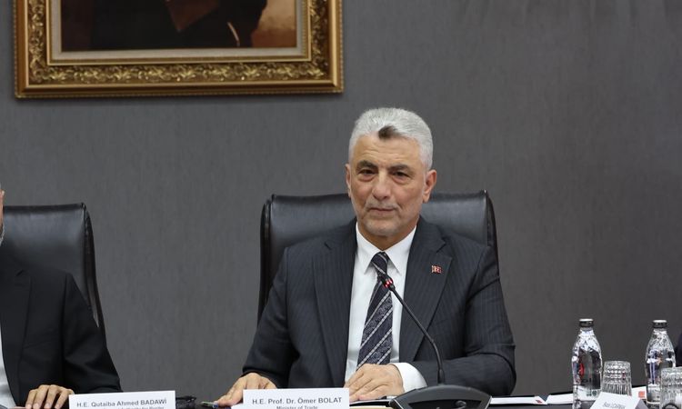 Kritik Açıklama: Bakan Bolat: Nusaybin-Kamışlı Gümrük Kapısı'nın açılması için çalışıyoruz - Haberleri