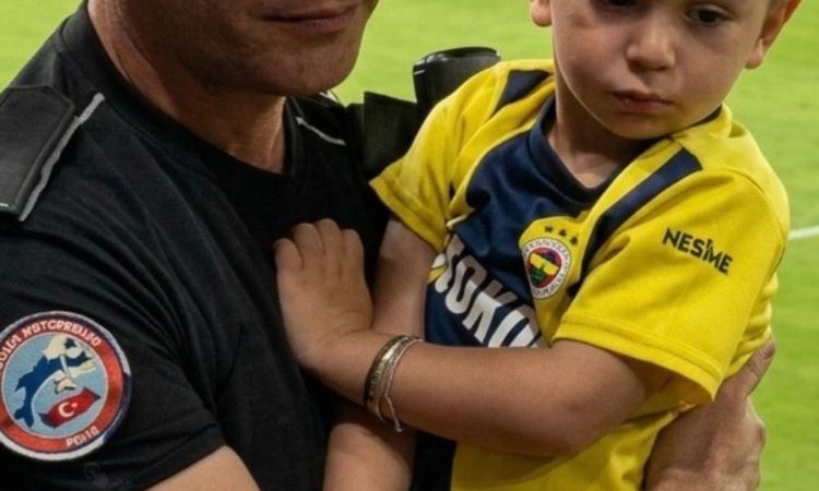Kritik Açıklama: Bakan Çiftçi: Tribünlerde Holiganizme Asla Geçit Vermeyeceğiz - Haberleri | İşte Tüm Ayrıntıl