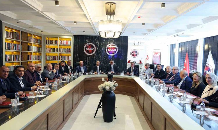 Kritik Açıklama: Bakan Çiftçi: "Yurt içinde ve yurt dışında neredelerse mücadelemiz devam edecek" - Haberleri: