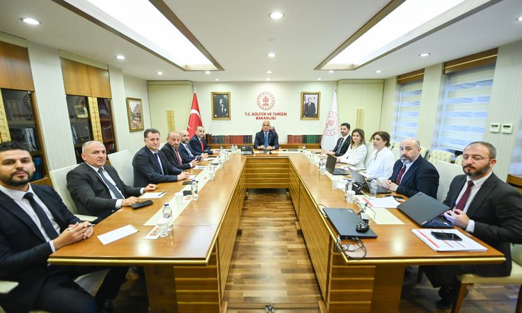 Sıcak Gündem: Bakan Ersoy, TİSAD heyetini kabul etti - Son Dakika Haberleri ve Merak Edilenler