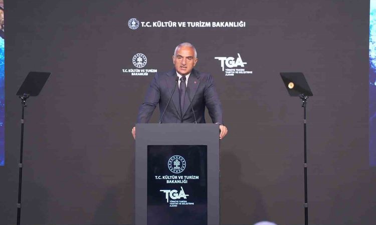 Ayrıntılar Netleşti: Bakan Ersoy: "Turizm geliri ilk 6 ayda 25,7 milyar dolar oldu" - Son Dakika | İşte Tüm Ay