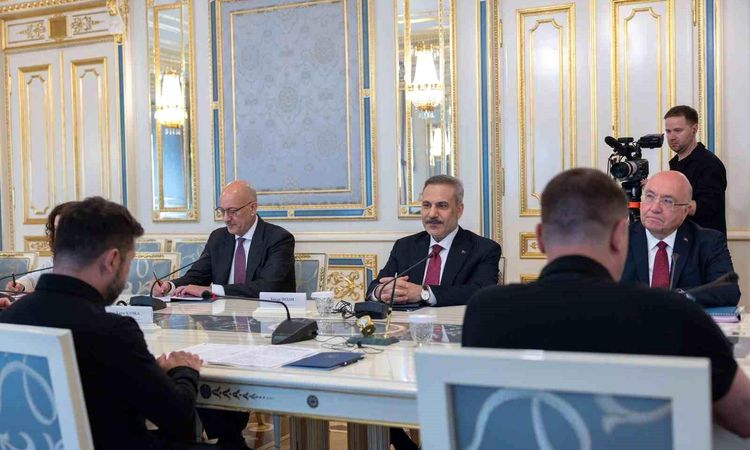 Minister Fidan met with Ukrainian President Zelenskiy - News