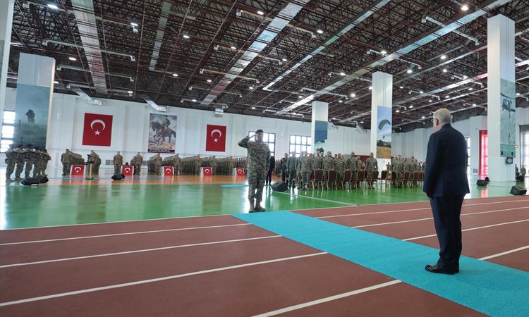 Gündemden Son Bilgiler: Bakan Güler Özel Kuvvetler Kursu Kapanış Töreni'ne Katıldı - Son Dakika Haberleri: Gel