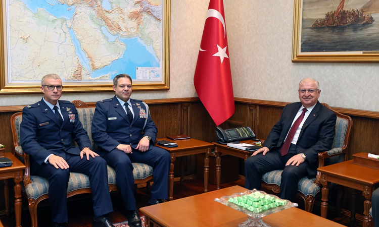 Bakan güler, yeni göreve başlayan abd savunma ataşesi albay friar'ı kabul etti - Son Dakika Haberleri ve Merak