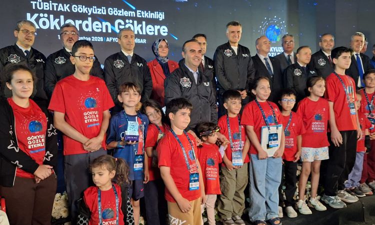 Kritik Açıklama: Bakan Kacır'dan Döğer'e Ziyaret ve Uzay Vurgusu - Son Dakika ve Merak Edilenler