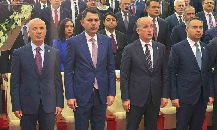Bakan Kurum: "Dünyanın farklı bölgelerinde devam eden savaşlar enerji arz güvenliğini tehdit ediyor" - Haberle