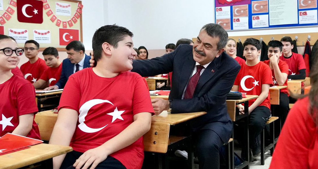 Gündemden Son Bilgiler: Bakan Tekin yine ‘Türkiye halkı’ dedi - Haberleri