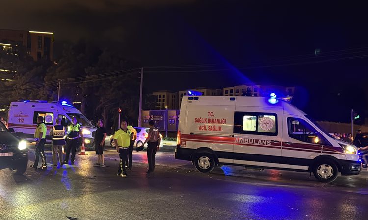 Balıkesir'de otomobilin çarpması sonucu ölen çocuğun cenazesi defnedildi - Haberleri ve Merak Edilenler