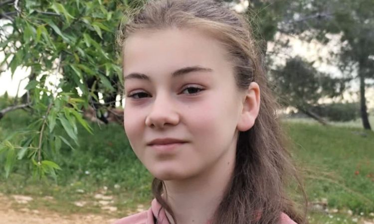Kritik Açıklama: Balkondan düşen 16 yaşındaki çocuk yaşamını yitirdi - Son Dakika