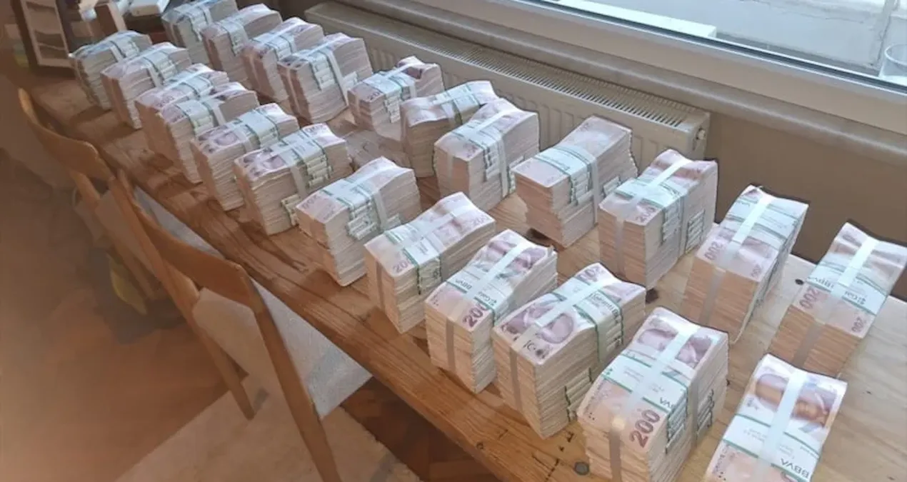 Ayrıntılar Netleşti: Balya balya paralar bakın kimin çıktı! - Haberleri