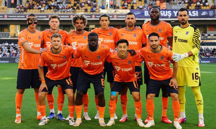 Başakşehir, Kocaelispor'u 2-0 mağlup etti - Son Dakika Haberleri: Gelişmeler Takip Ediliyor