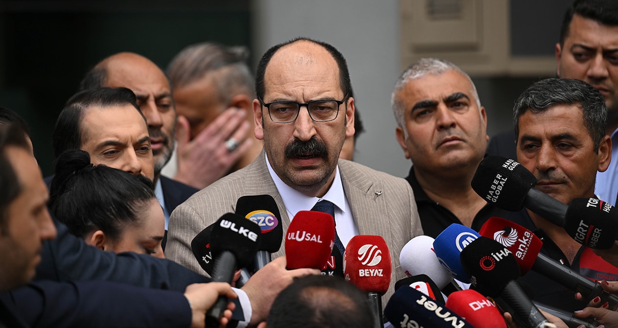 Kritik Açıklama: Basın danışmanına zimmet suçlaması - Haberleri: Gelişmeler Takip Ediliyor