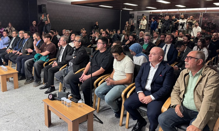 Başkan Altay, Konyaspor-Filistin maçında rekabet değil kardeşlik olacağını söyledi ve Merak Edilenler
