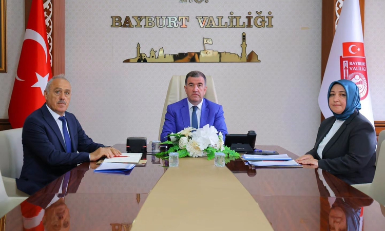 Bayburt Valisi Eldivan, sosyal yardım performans toplantısına VKS ile katıldı | İşte Tüm Ayrıntılar