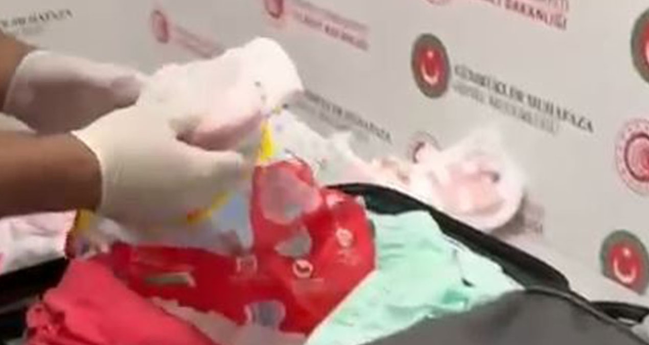 Gündemden Son Bilgiler: Bebek bezlerinin içine servet gizledi! Değeri tam 20 milyon TL - Son Dakika: Gelişmele