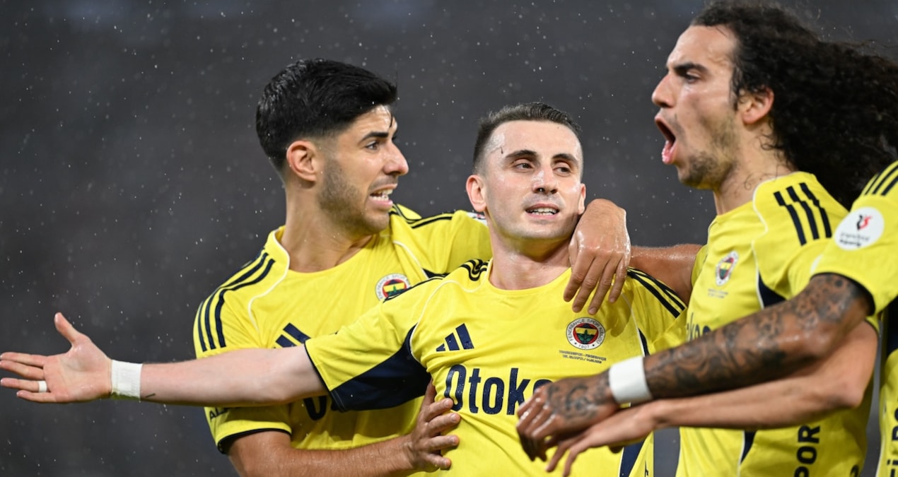 Son Gelişme: Beş gollü müthiş maç Fenerbahçe'nin - Haberleri - Son Dakika Bilgileri