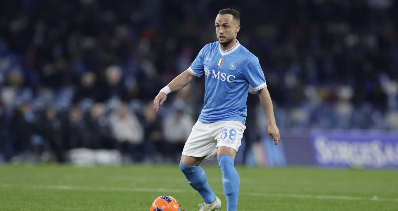 Slovak midfielder transferred to Beşiktaş - Breaking News