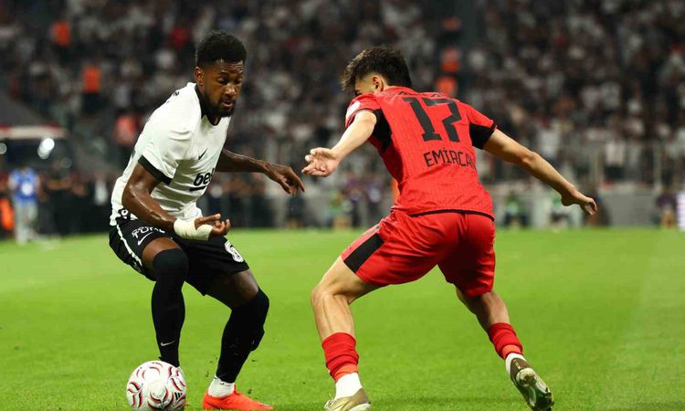 Beşiktaş, Çorum FK karşısında 15 dakikada öne geçti ve Merak Edilenler
