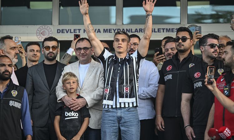Leandro Trossard, with whom Beşiktaş was in transfer negotiations, came to Istanbul - News