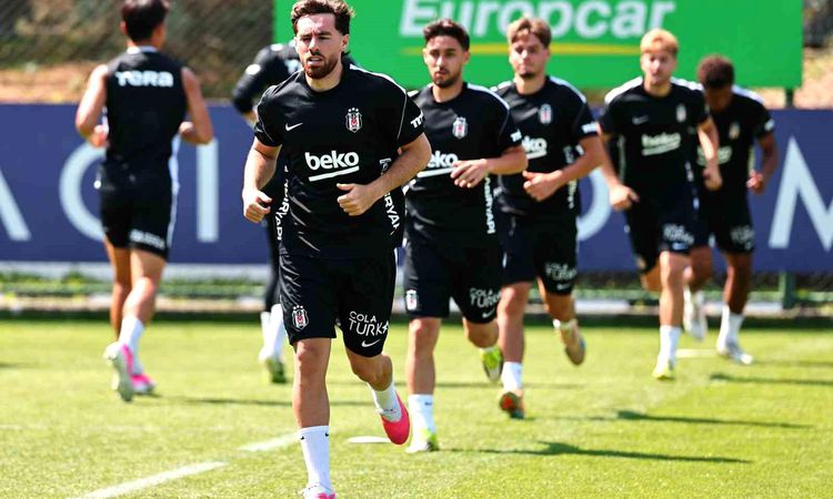 Ayrıntılar Netleşti: Beşiktaş, Midtjylland maçı hazırlıklarını sürdürdü - Haberleri: Gelişmeler Takip Ediliyor