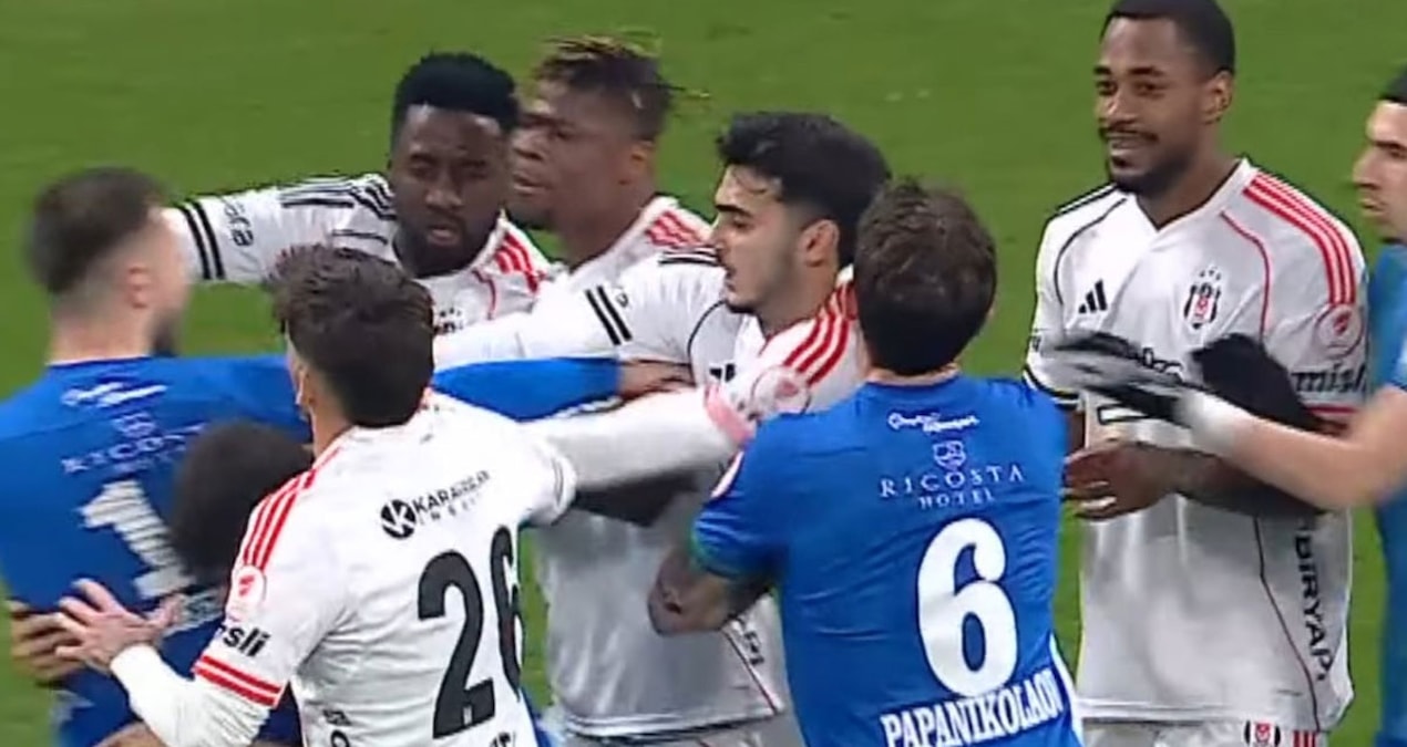 Kritik Açıklama: Beşiktaş taraftarından Taylan Antalyalı ve Halil Dervişoğlu'na ağır tepki - En Son Haber | İş