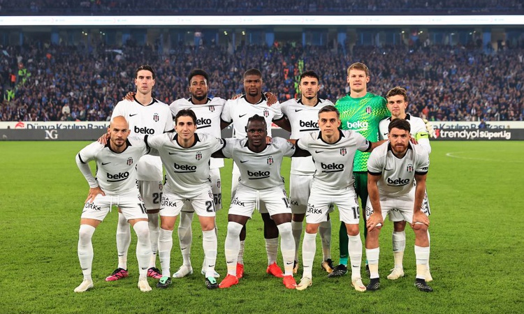 Beşiktaş, Trabzonspor'a 2-0 yenilerek bu sezon 3. deplasman mağlubiyetini yaşadı