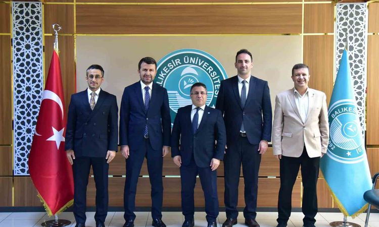 Sıcak Gündem: BİK Genel Müdürü Abdulkadir Çay’dan Rektör Oğurlu’ya ziyaret - Son Dakika Haberleri ve Merak Edi