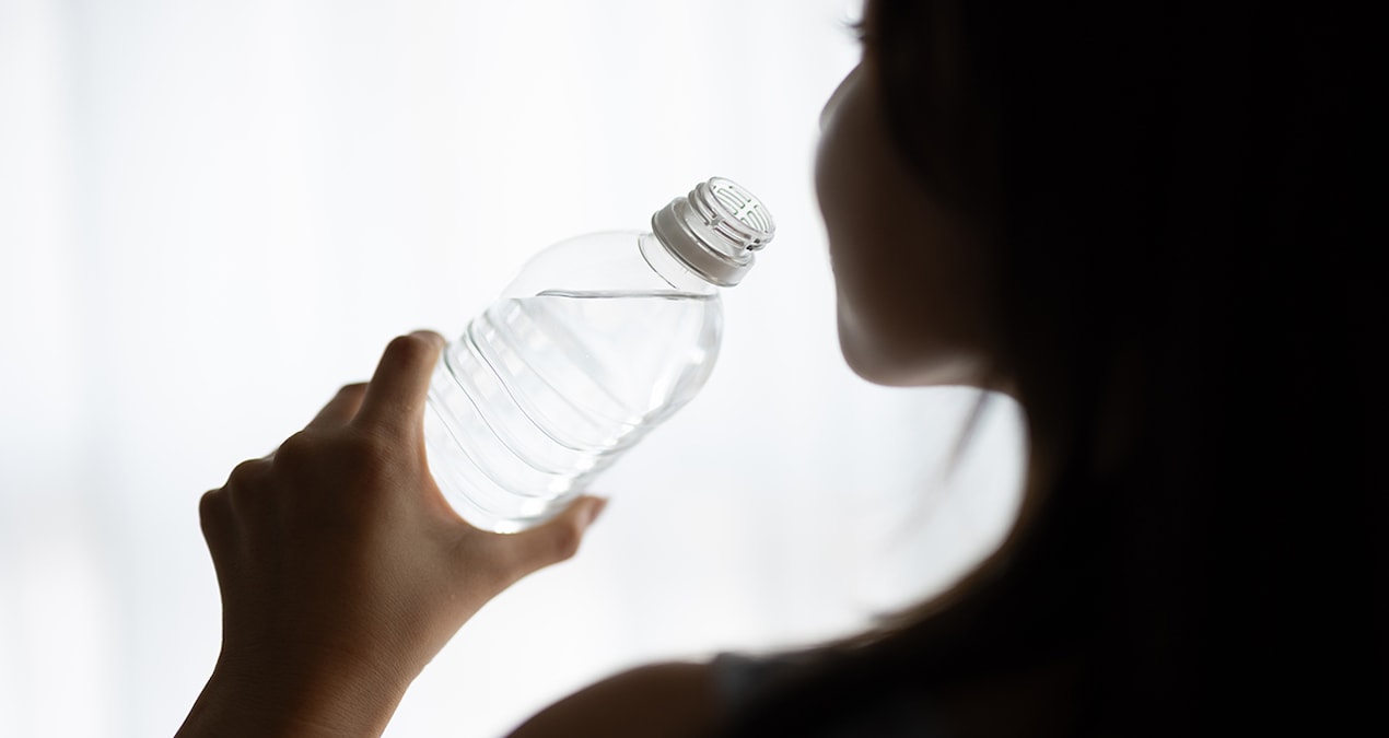 Ayrıntılar Netleşti: Bilim 'günde 2 litre su içme' kuralını çöpe atıyor - Son Dakika