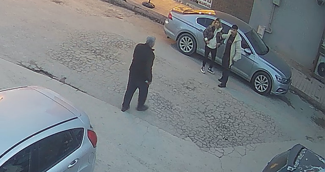Son Gelişme: Birlikte yaşadığı kadına sokakta dehşeti yaşattı - Son Dakika