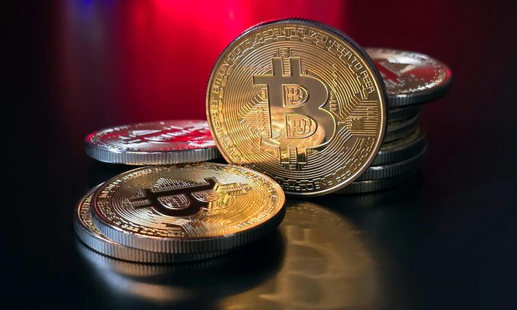 Gündemden Son Bilgiler: Bitcoin Fed kararı öncesinde 64 bin doların altına gerileme kaydetti - Son Dakika Habe
