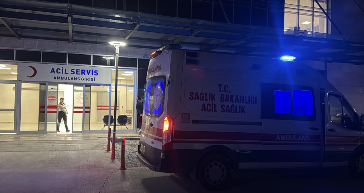 Sıcak Gündem: Bodrum'da göçmen botu su aldı; 1 ölü, 1'i yaralı 22 kişi kurtarıldı - Son Dakika Haberleri ve Me