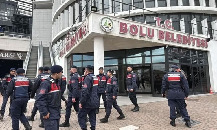 Bolu'daki belediye kooperatifi soruşturmasında 5 tutuklama