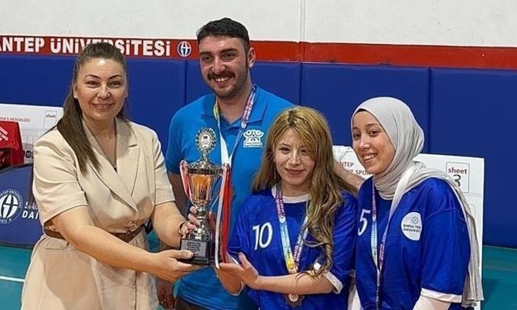 BTÜ öğrencisi ve Floor Curling sporcusu Berfin Sönmez yaşamını yitirdi ve Merak Edilenler